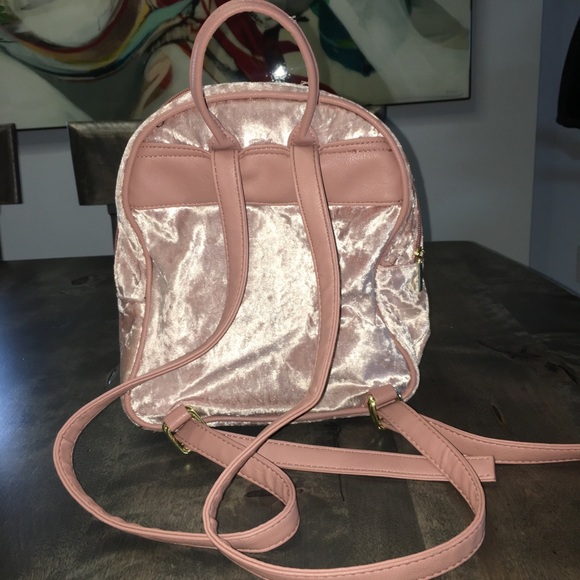 Pink Fashion Backpack - Picture 2 of 2
